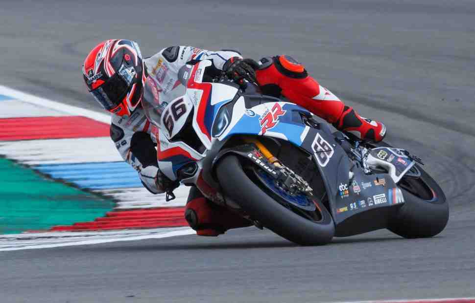 Том Сайкс на BMW возглавил первый день голландского раунда WorldSBK