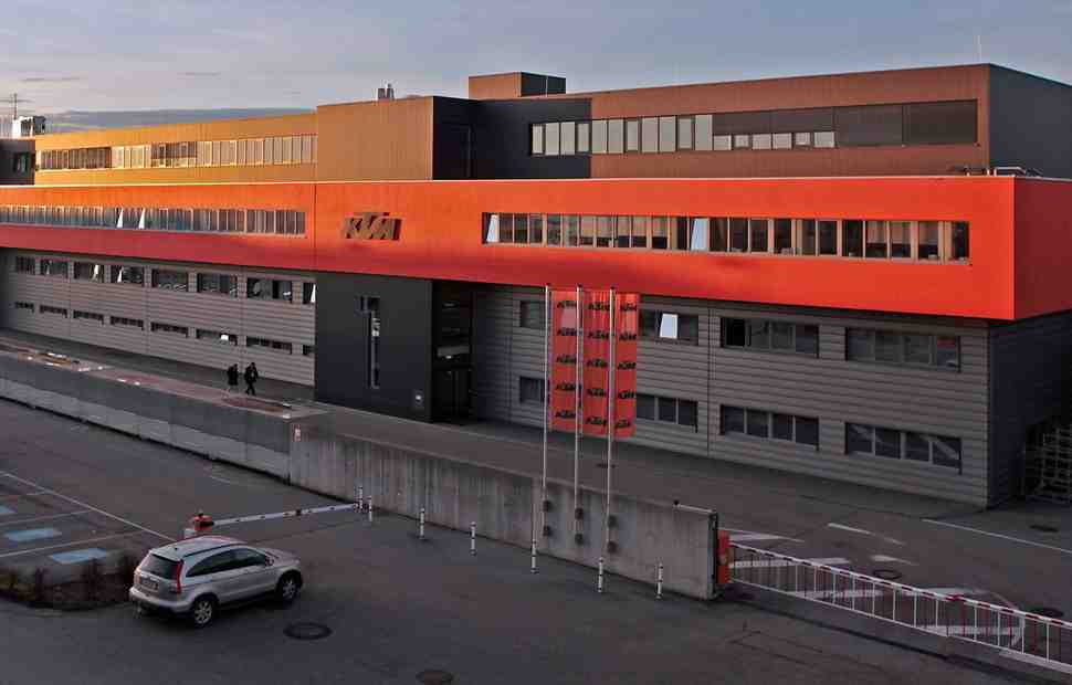 Завод KTM закрылся на профилактику
