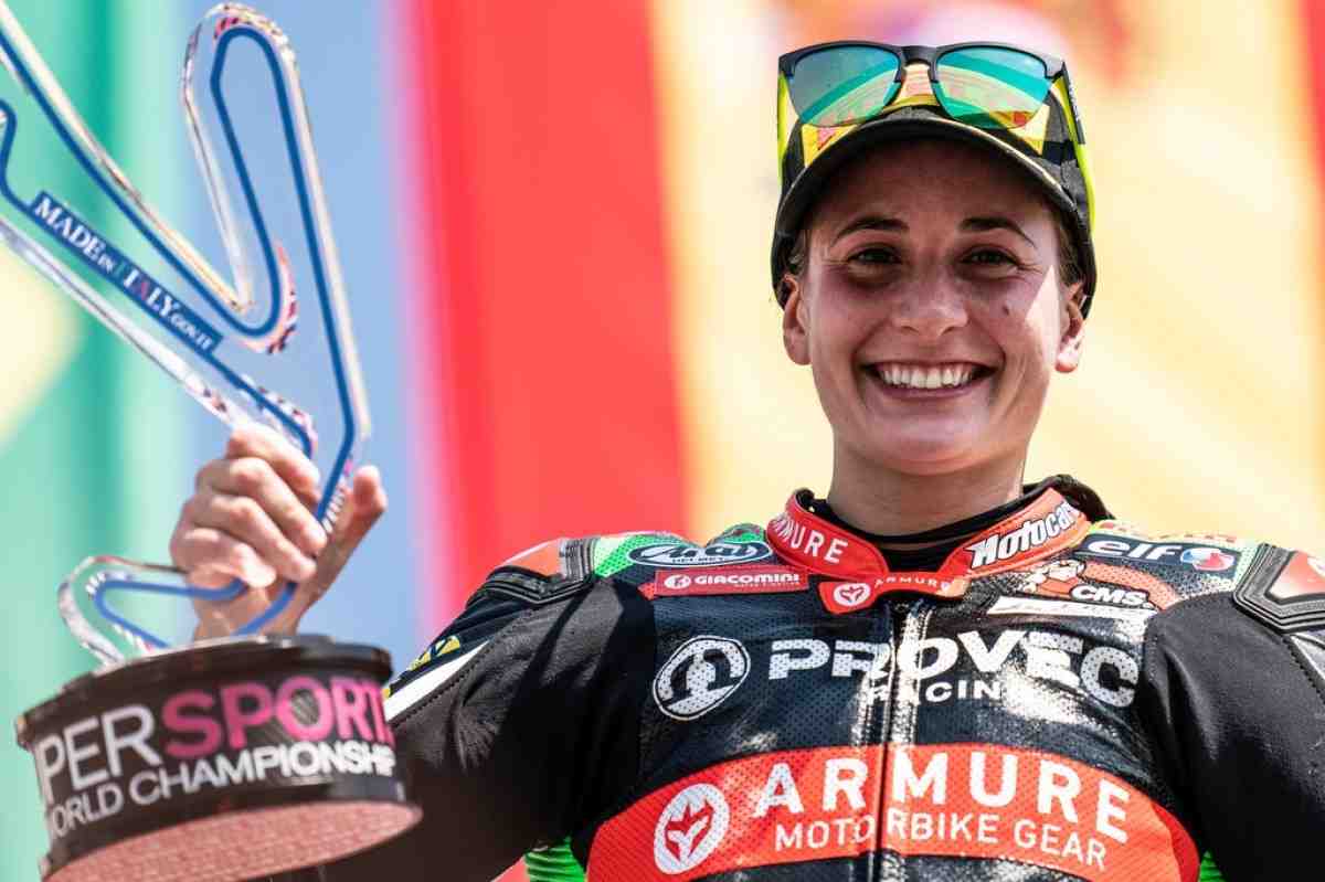 Просто фантастика: Аня Карраско возвращается в спор за титул WorldSSP300 после реабилитации