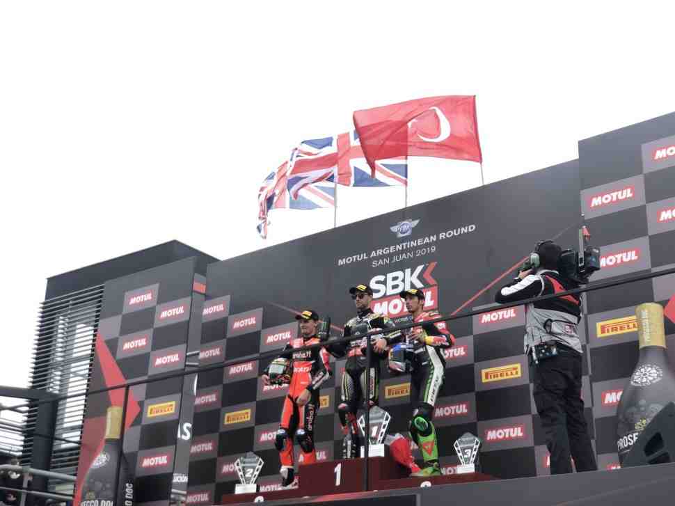 WSBK: Результаты воскресной гонки в Аргентине