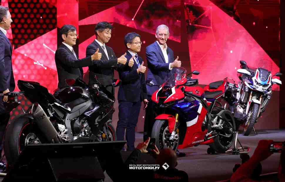 Объявлена цена на новый Honda CBR1000RR-R Fireblade и Fireblade SP