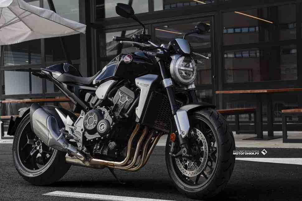Стала известна цена Honda Neo Sport Cafe в России