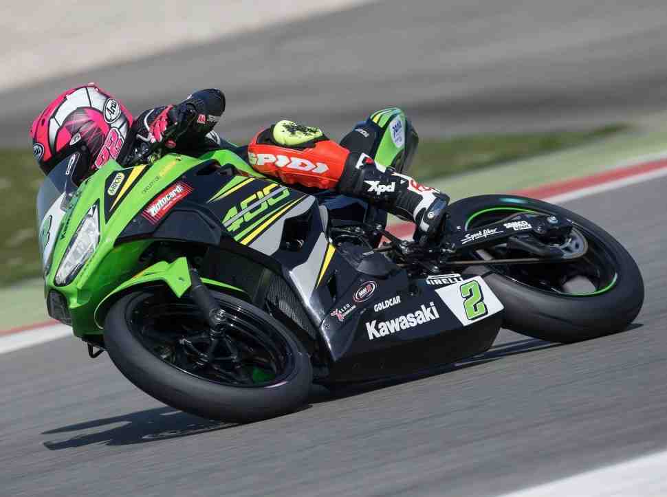 Kawasaki выигрывает чемпионат мира WorldSSP300