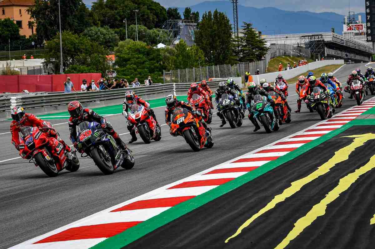 Обзор сезона MotoGP 2021: Гран-При Каталонии - Недостаточно жестко, надо добавить еще!