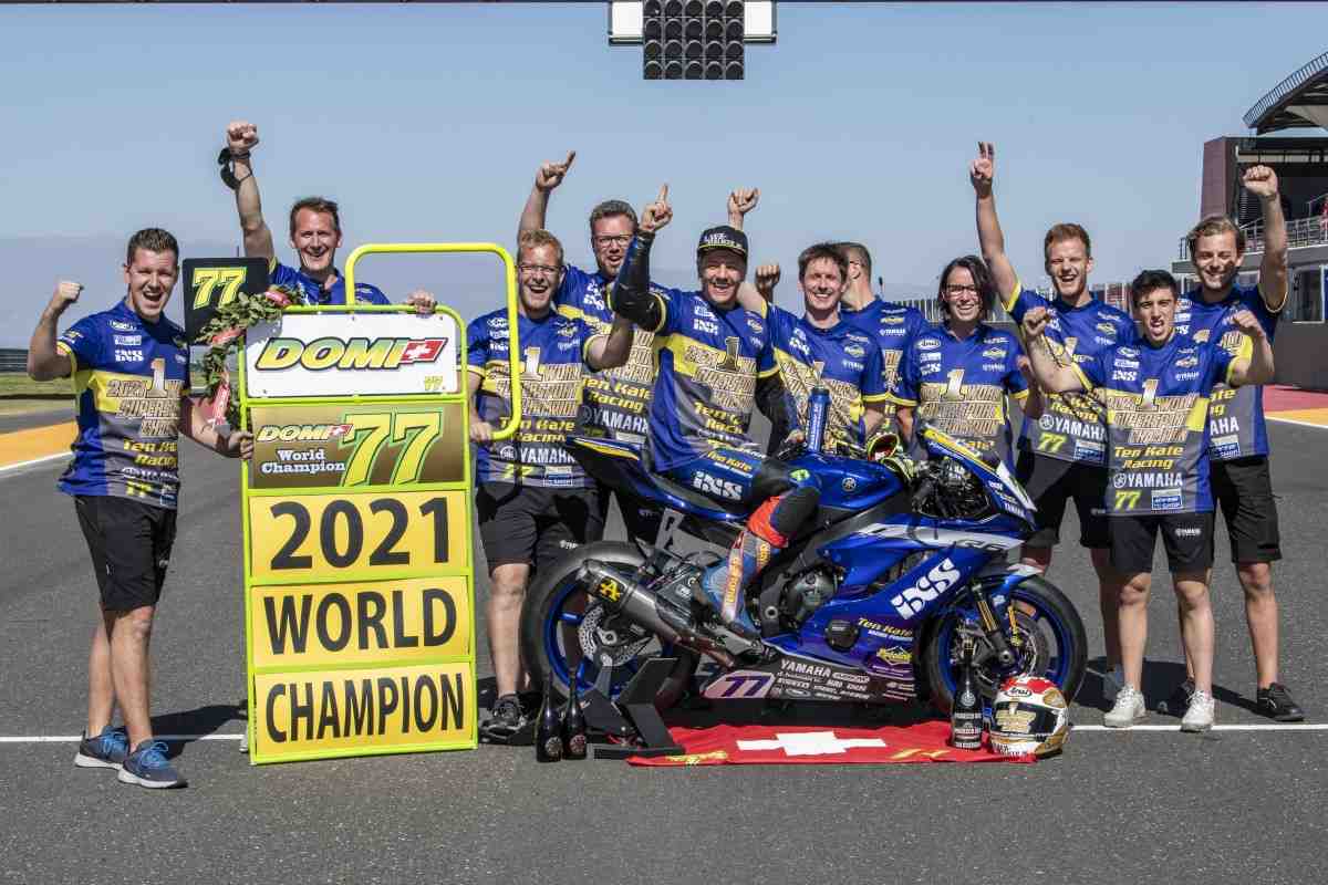 Мы предвкушали удачу! Ten Kate Racing взяла 10-й титул в Supersport и хочет вернуться в WorldSBK