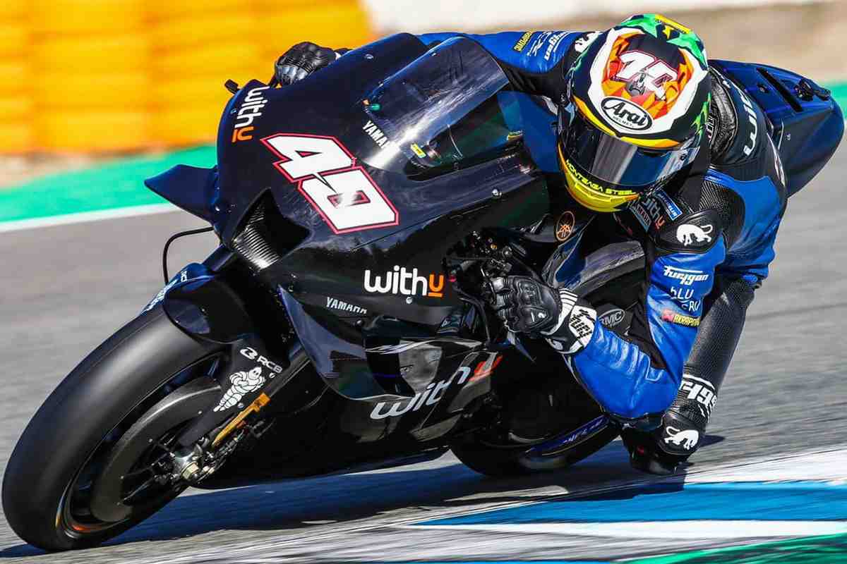 Тесты IRTA MotoGP: Даррин Биндер завершил в ТОП-10 свой первый день тестов Yamaha YZR-M1