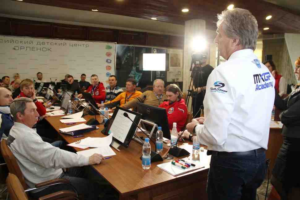 Мотокросс: от теории к практике - MXGP Академия в Орленке
