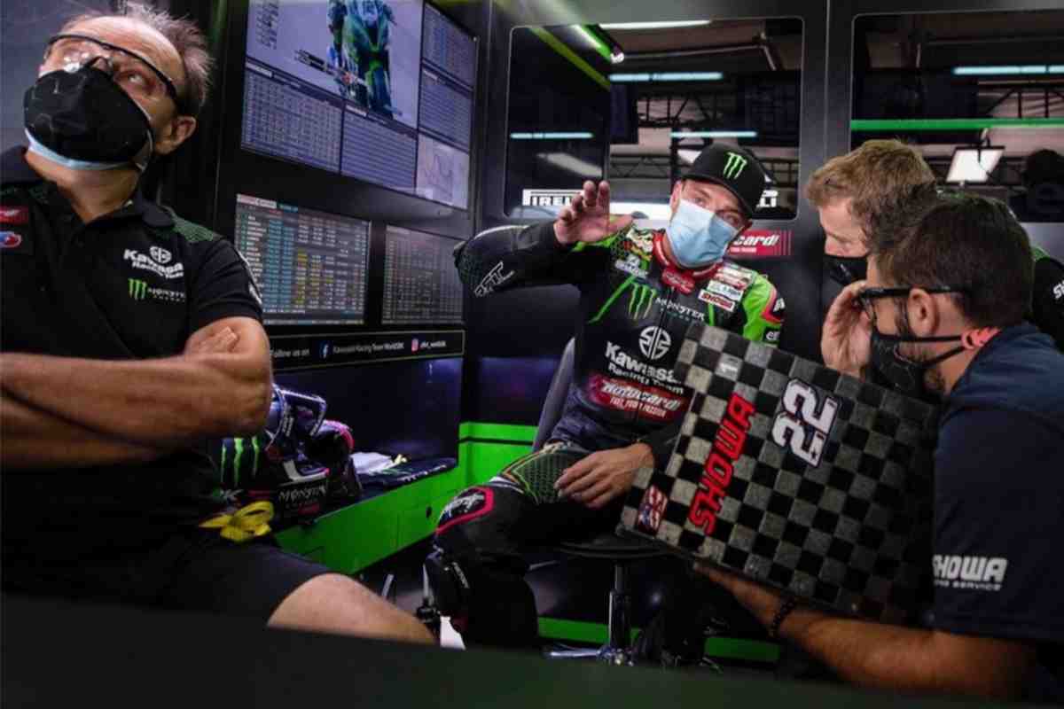 WSBK: Алекс Лоус вернулся на трек после 4 месяцев реабилитации