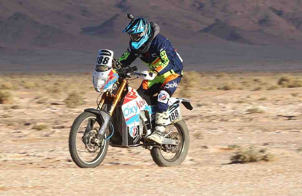 Africa Eco Race: Арно Жакар - позади полторы тысячи