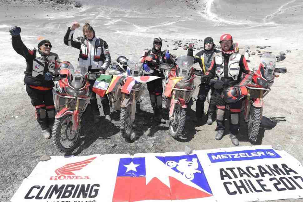 Honda CRF1000L Africa Twin и Metzeller поднялись на самый высокий вулкан в мире