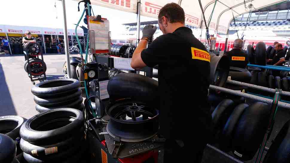 WSBK: Новые квалификационные Pirelli поднимут градус борьбы на Superpole 2