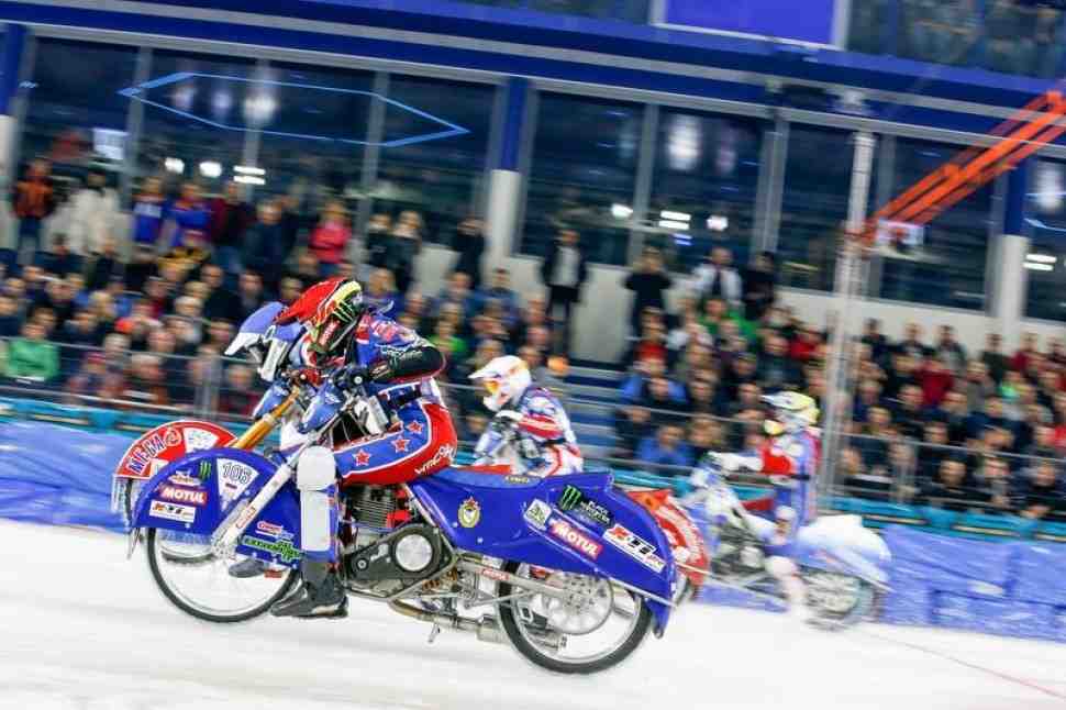 Колтаков увеличил преимущество до 10 очков в решающий день FIM Ice Speedway Gladiators 2017