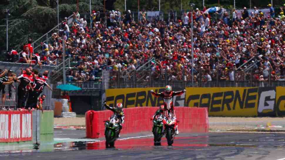 WSBK: Результаты 2-й гонки в Имоле - и снова победа Девиса