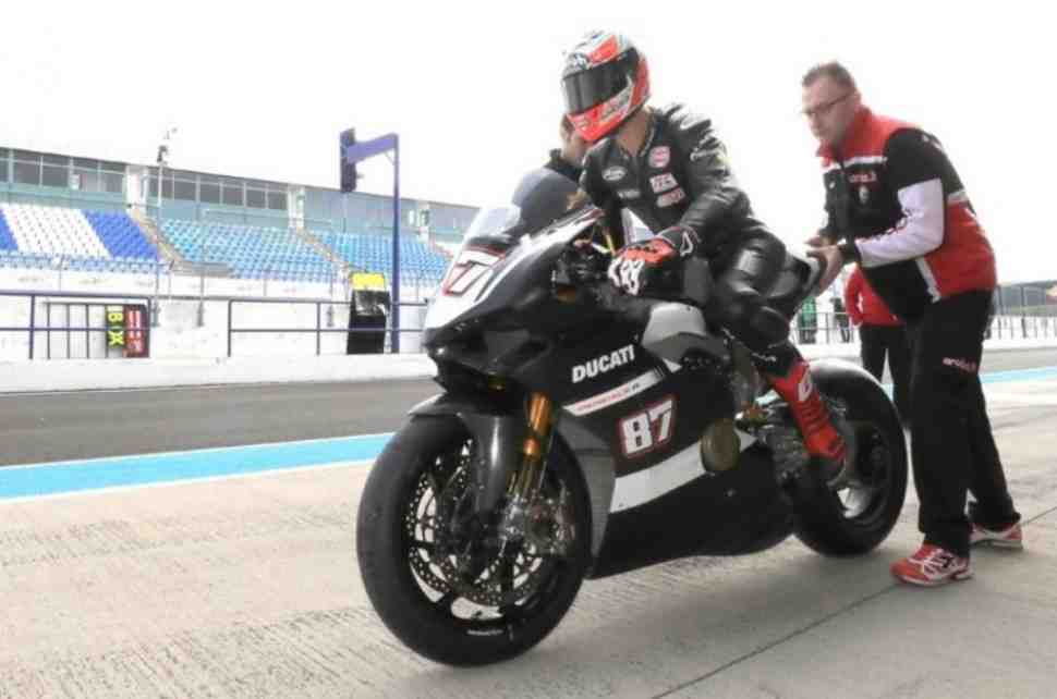 Ducati Panigale R V4 дебютировал на тестах WSBK в Хересе