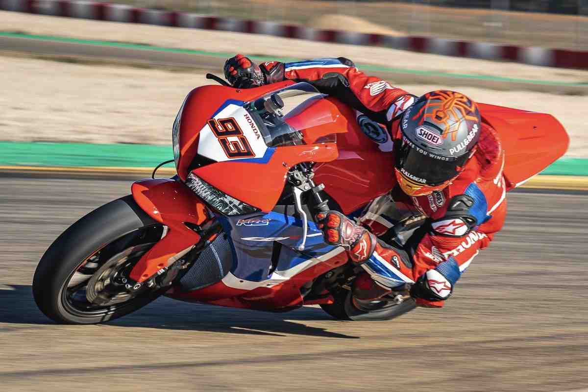 MotoGP: Марк Маркес вошел во вкус - продолжение покатушек в Арагоне на Honda CBR600RR