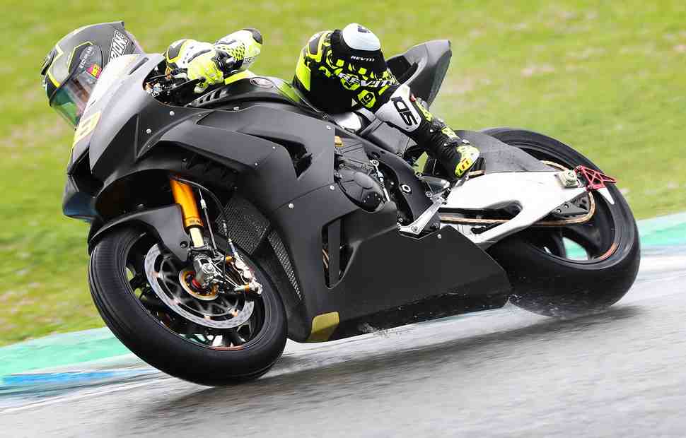 Дебют Honda Fireblade CBR1000RR-R SBK на тестах WSBK в Хересе: фотографии