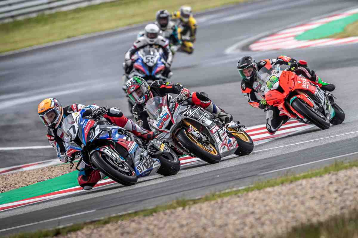 IDM Superbike едет в Шляйц, где Илью Михальчика ждет новая встреча с Владимиром Леоновым