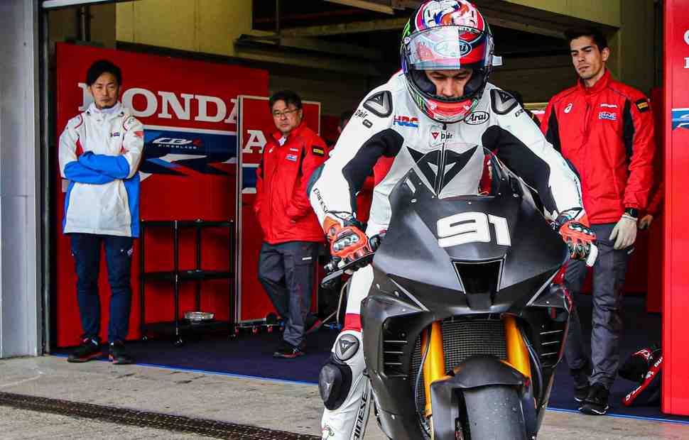 Чей мотоцикл быстрее на тестах WSBK в Хересе?