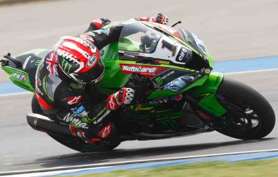 Рэй выигрывает первую гонку ThaiWorldSBK