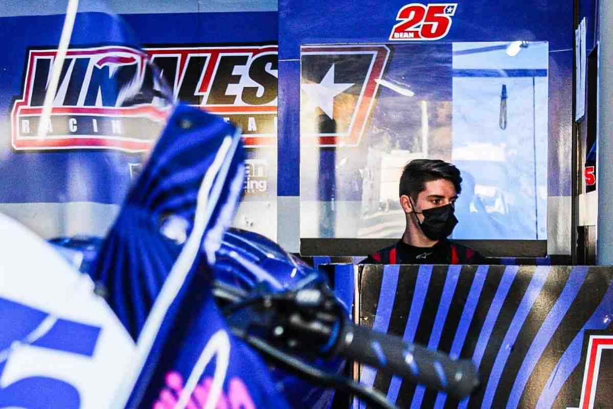 WSBK/WSS300: Виньялес в критическом состоянии доставлен в госпиталь Севильи