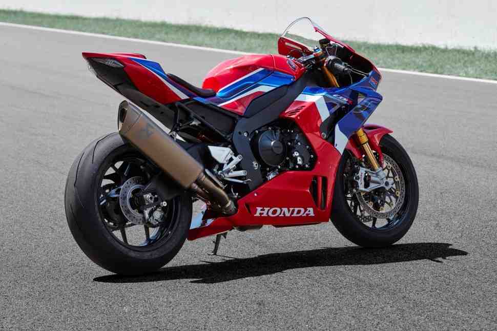Объявлена отзывная кампания на 300 только что выпущенных Honda CBR1000RR-R