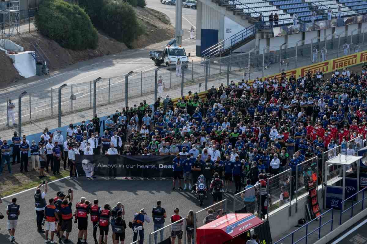 Шоу солидарности: некоторые гонщики WorldSSP и WorldSBK отказались выходить на старт в Хересе