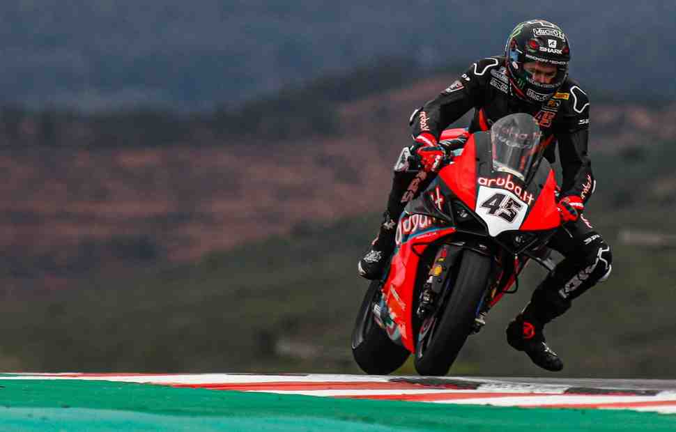 WSBK: Пилоты Honda догоняют Скотта Реддинга на тестах в Портимао