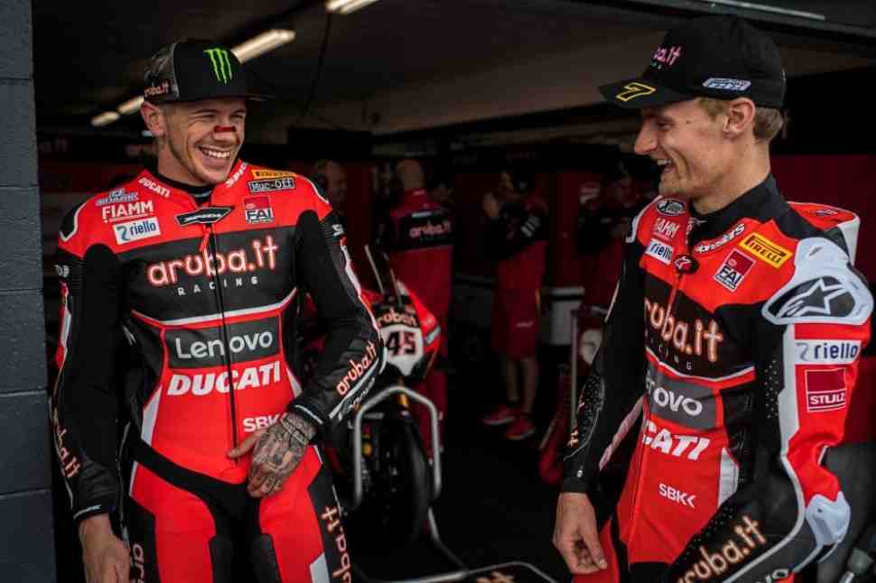 WSBK: Ducati устраивает тесты в Мизано, но все призовые пилоты за границей - кто же поедет?