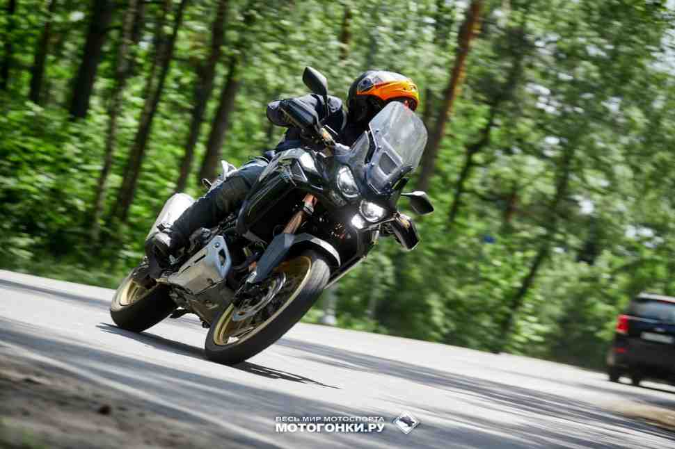 Тест-драйв Honda CRF1100D4L Adventure Sports - часть 2: уйти в электронику