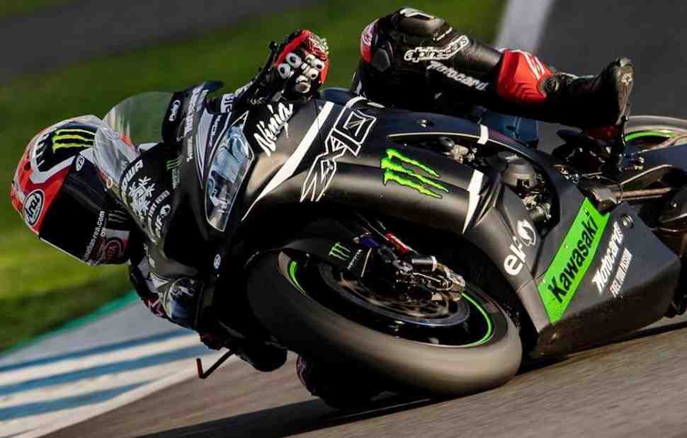 Последний рев сезона: команды World Superbike завершили тесты на Circuito de Jerez