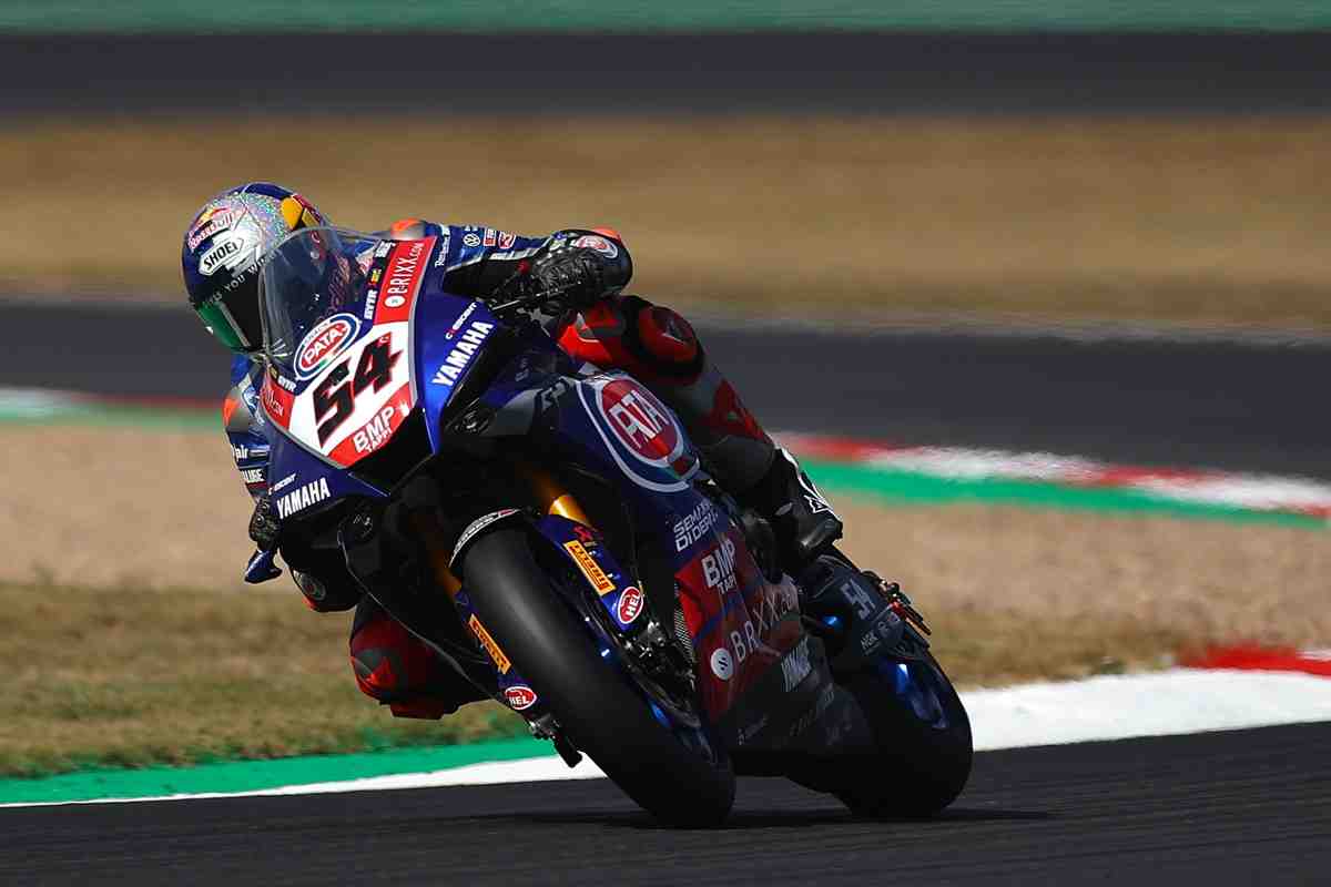 FRAWorldSBK: Разгатлиоглу возглавил первый день в Magny-Cours