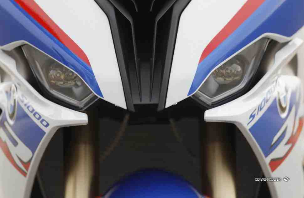 EICMA-2018: BMW S 1000 RR (2019) - новый флагман во всех деталях - фото и обзор