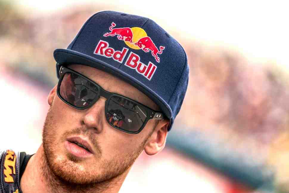 MotoGP: Брадли Смит решил вернуться в Moto2