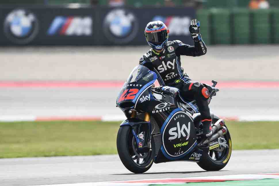 Moto2: Багная одерживает убедительную победу в своем 99-м Гран-При