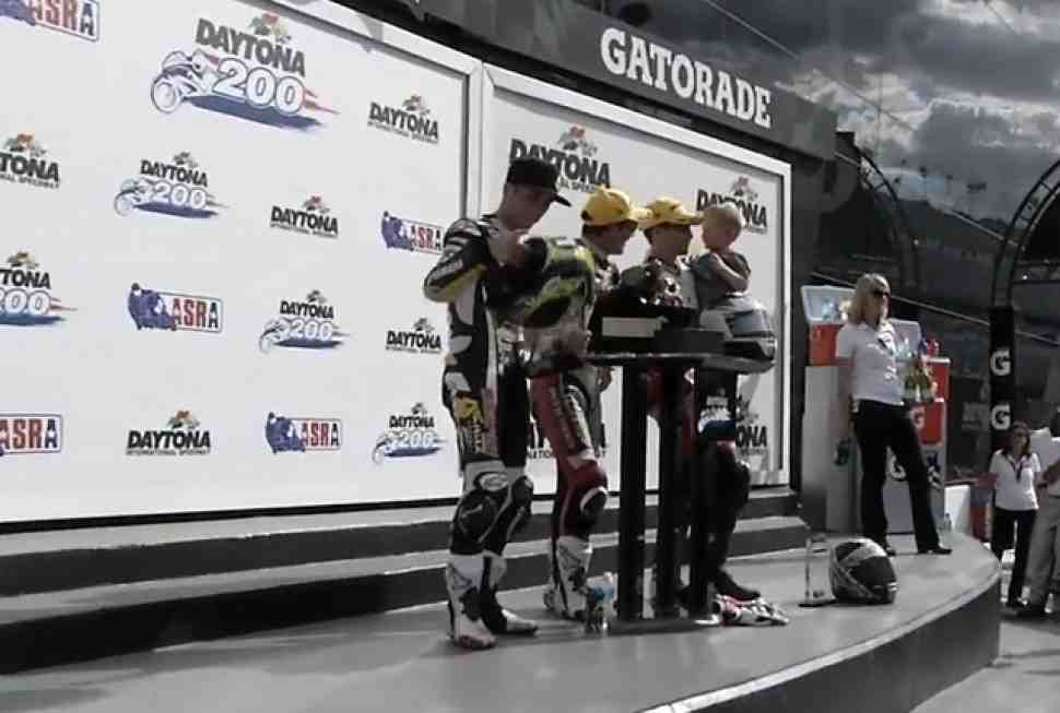 Денни Эслик выиграл 74-ю Daytona 200 с разницей в 0.086 сек