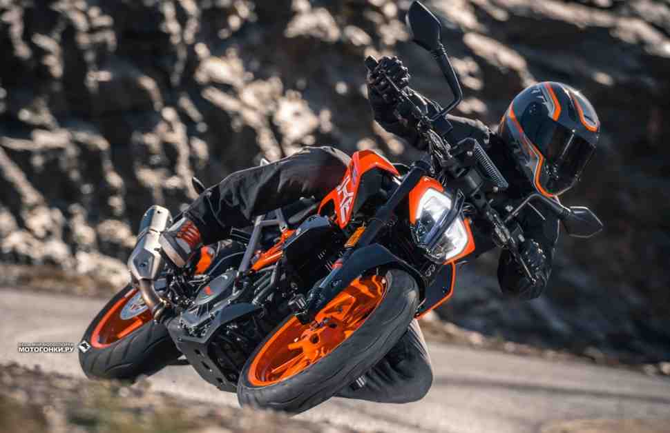 EICMA-2016: KTM 390 Duke - маленький, как большой