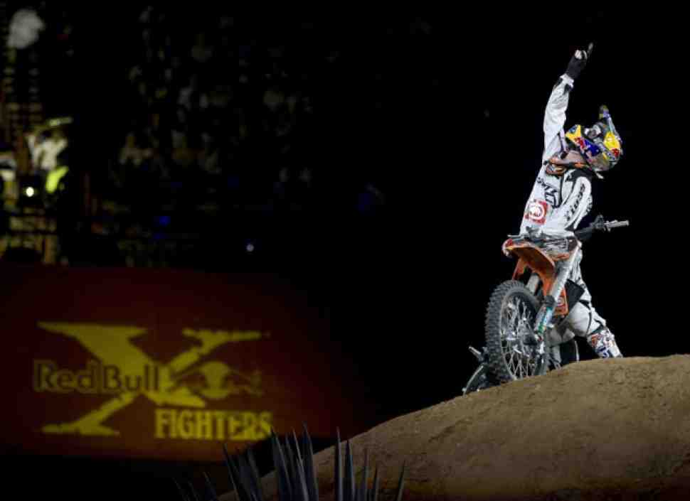 FMX: Red Bull X-Fighters 2008 (видео)