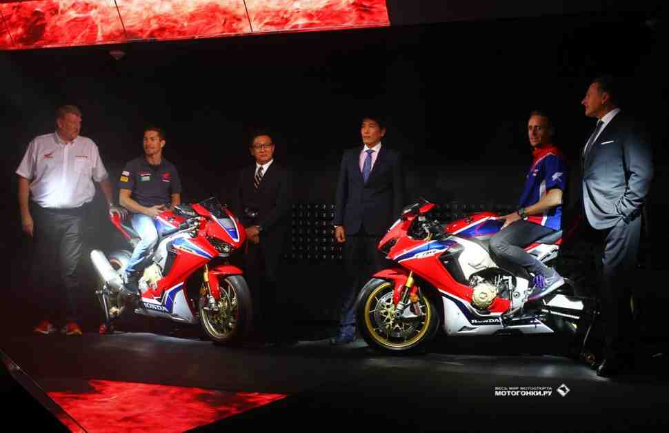 INTERMOT-2016: Honda Fireblade CBR1000RR - с технологиями из MotoGP