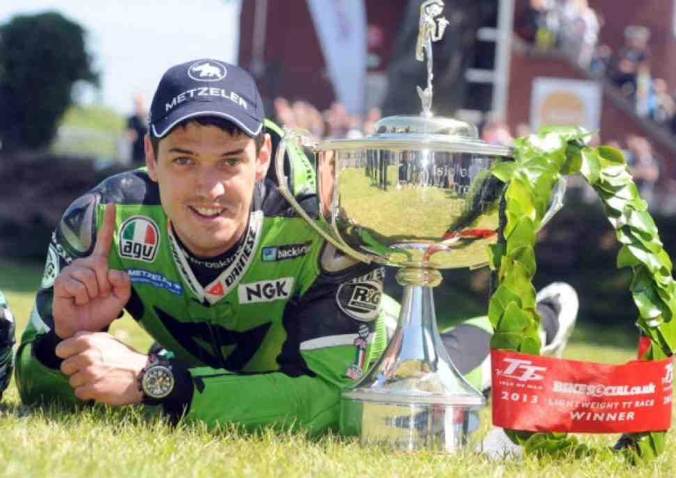 IOMTT-2013: Kawasaki ER6 доминирует в Lightweight TT