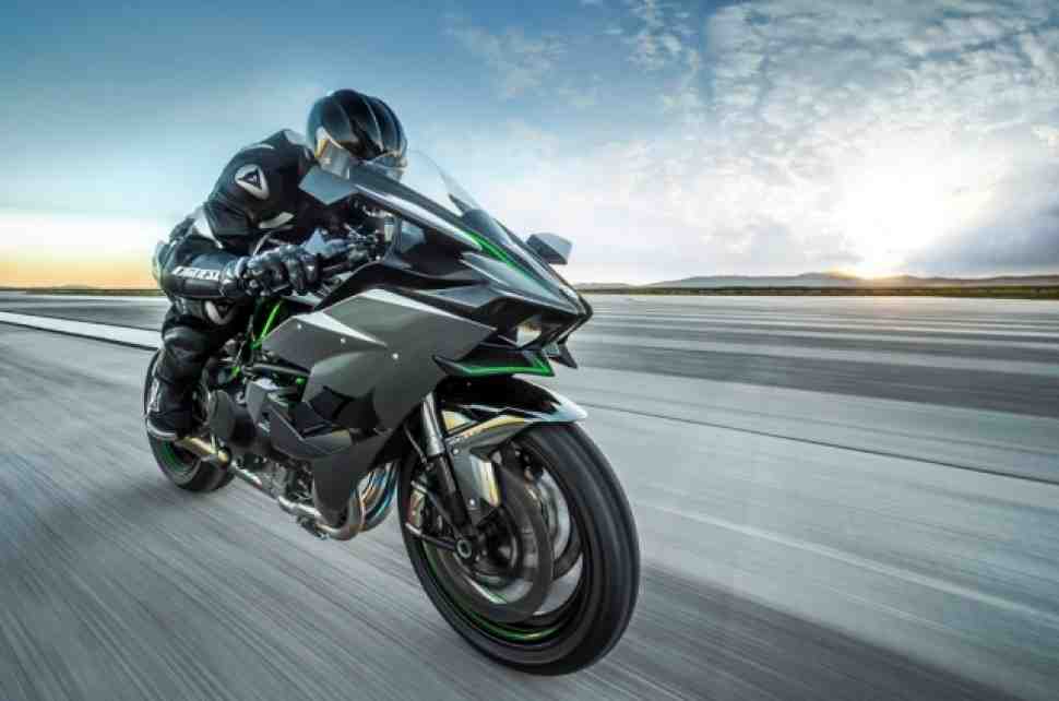 Kawasaki Ninja H2R дебютирует на Isle of Man TT 2015 года