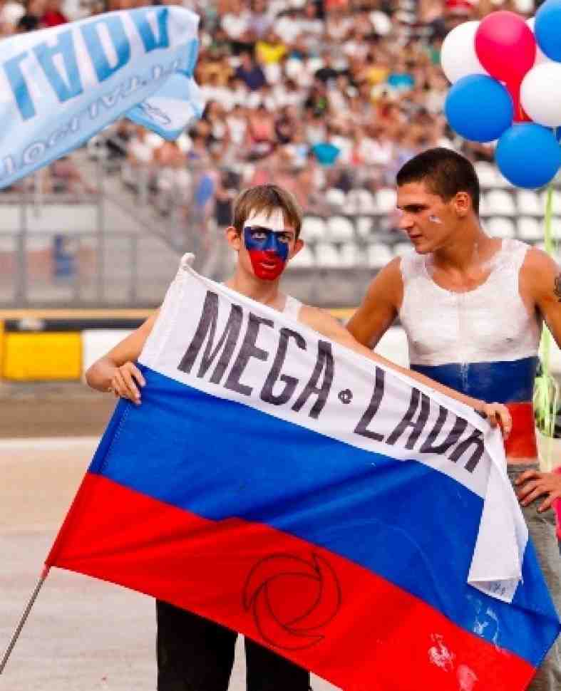 Мега-Лада подводит итоги гаревого сезона-2011