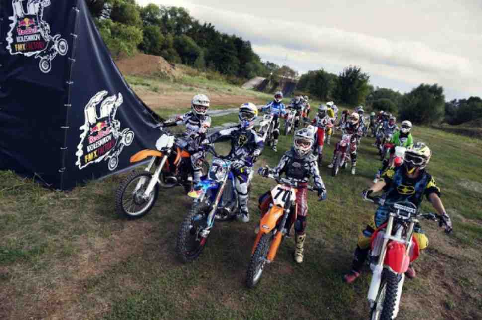 Мотофристайл: участники RedBull Kolesnikov FMX Factory 2013