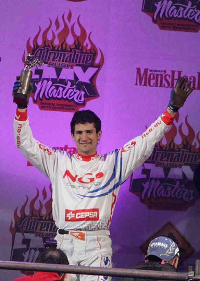 Первый день Adrenaline Rush FMX Masters выигрывает Дани Торрес