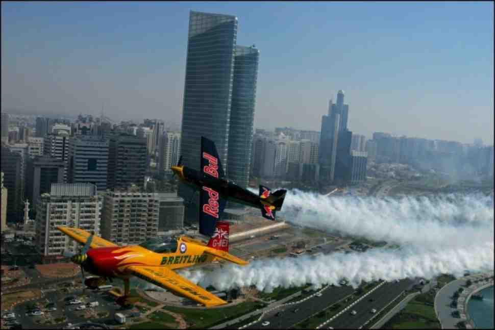 Red Bull Air Race стартует в Абу Даби 26-27 марта