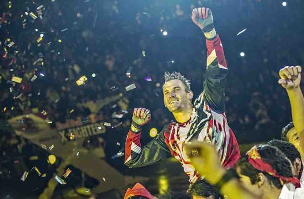 Старт сезона-2015 Red Bull X-Fighters в Мехико выиграл Мур