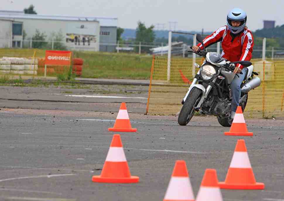 В России появилась первая авторизованная мотошкола Ducati